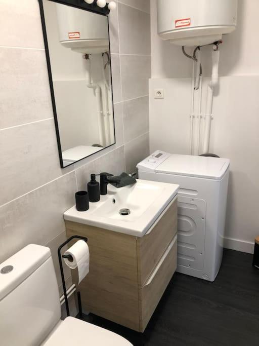 Appartement En Duplex A Auxonne Exteriör bild